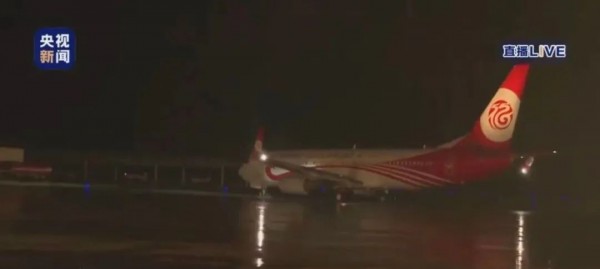 ���ʺ�����������ֱ���Ϻ�һ�ɼ��и����뾳��Ա��һҹ��ŦԼ��